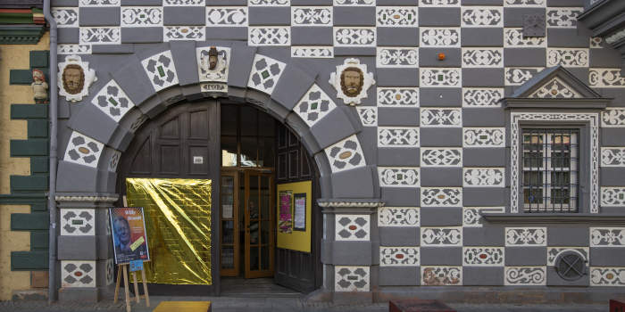 „Gold statt Braun“