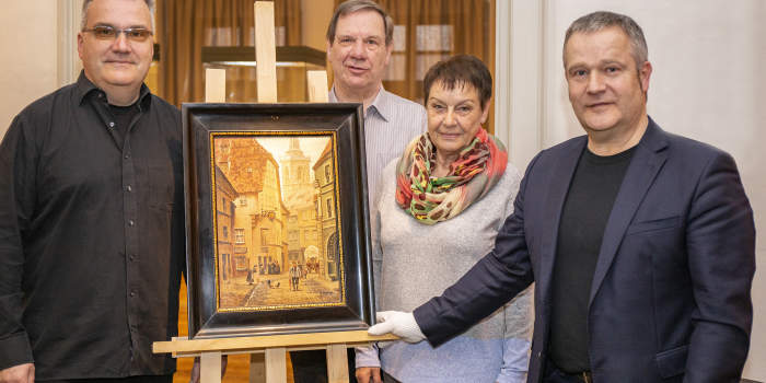 Förderverein kauft Gemälde mit Stadtansichten für die Sammlung des Stadtmuseums an