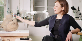 Interner Verweis: Restaurierung archäologischer Bodenfunde