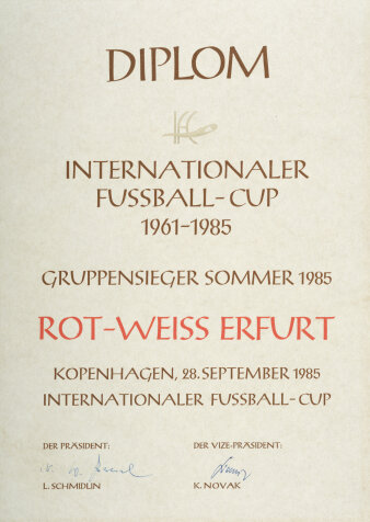 Diplom des Internationalen Fussball-Cups 1961–1985 Gruppensieger Sommer 1985 für Rot-Weiß Erfurt in Kopenhagen am 28. September 1985