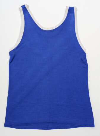 Shirt SC Turbine Erfurt von Christine Laser - Frontansicht: blaues Trägerhemd
