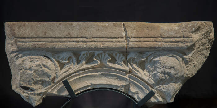 Vortrag über die archäologischen Forschungsergebnisse zur Leonhardskirche auf dem Petersberg