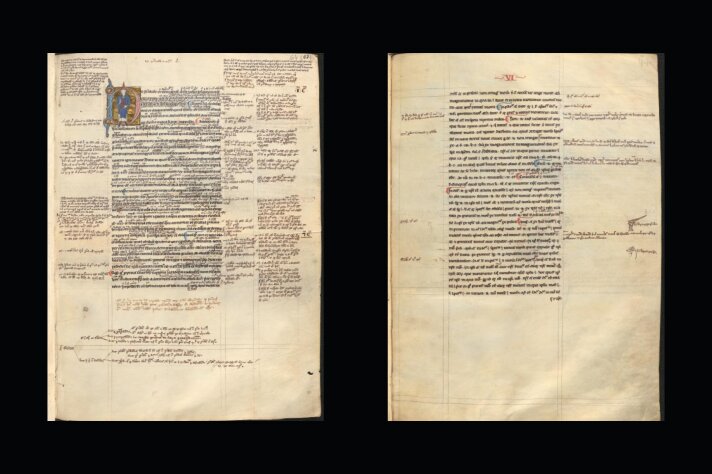 Zwei Seiten aus einer historischen Handschrift mit farbigen Elementen