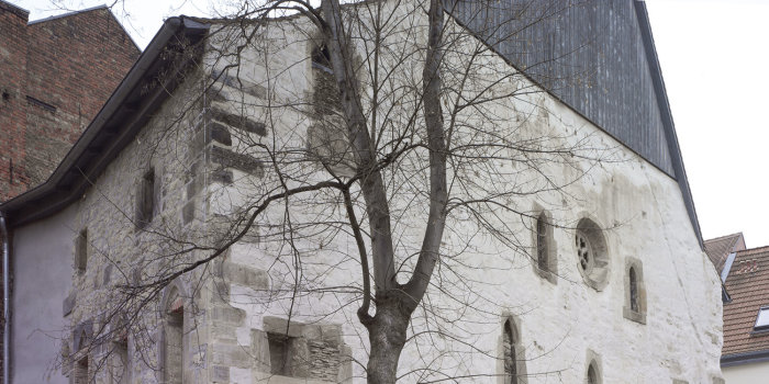 Fassade der alten Synagoge.